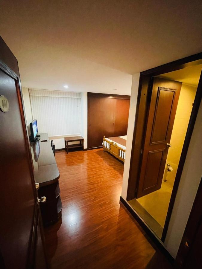 Hotel La Sabana Bogota Exterior photo