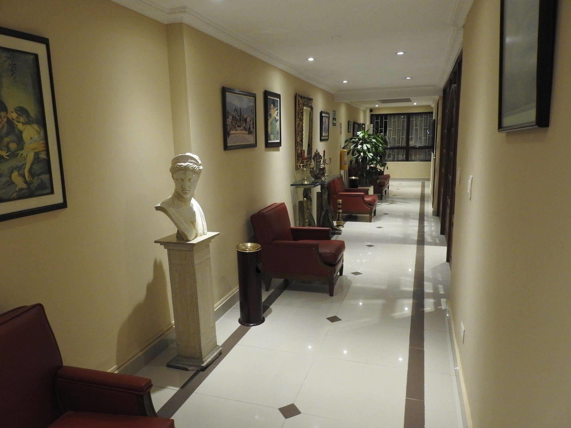 Hotel La Sabana Bogota Exterior photo